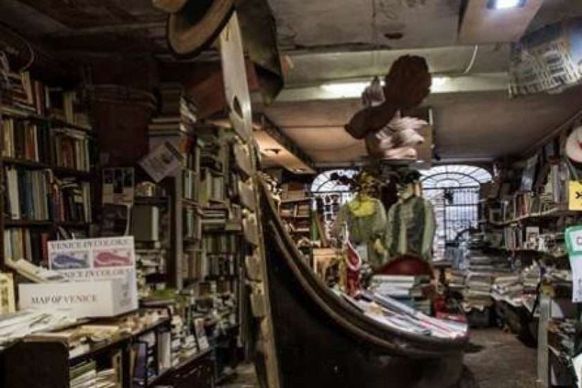 Acqua Alta bookshop Venice